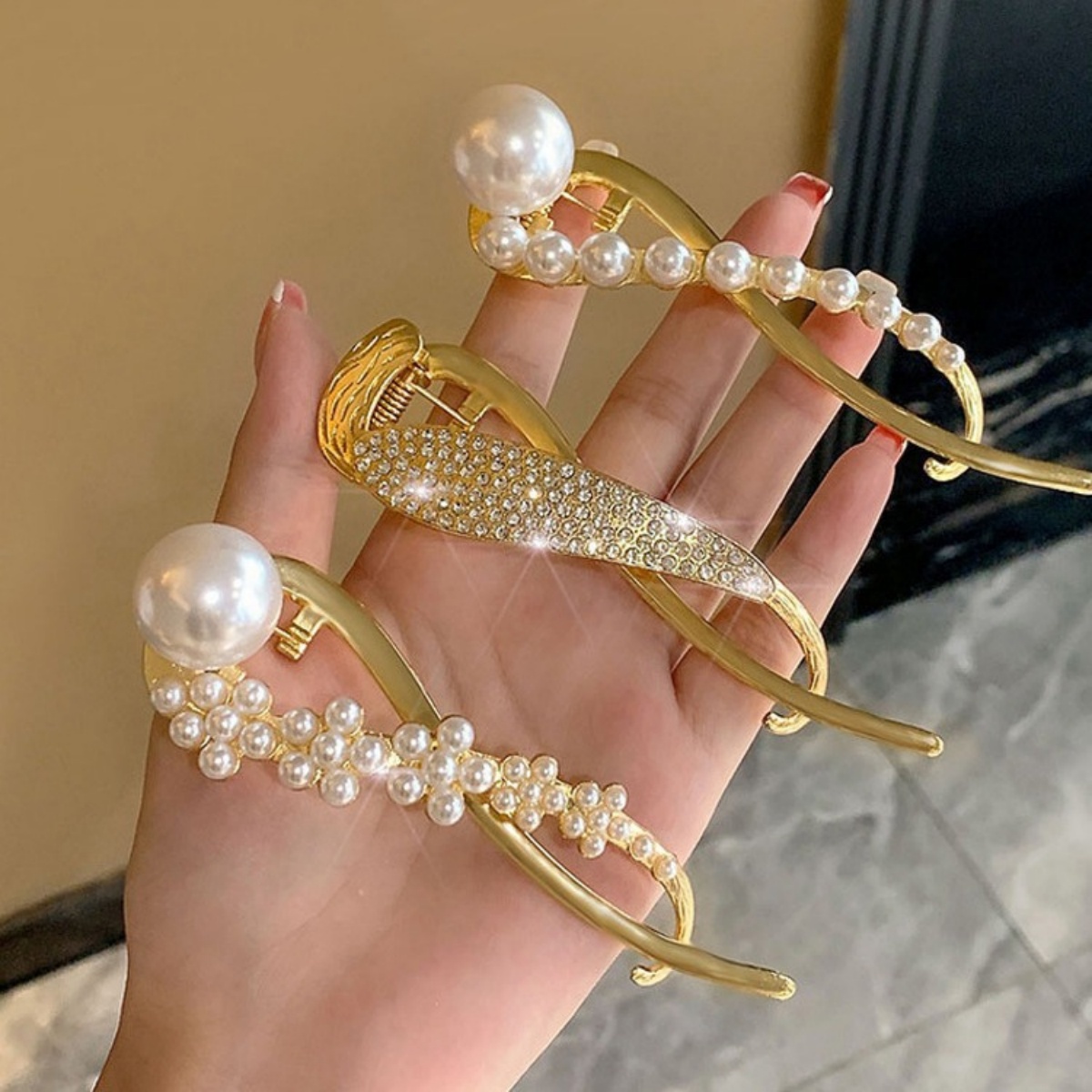 Elegante glitter parel haarcli - The Korean Lifestyle recensie en prijs